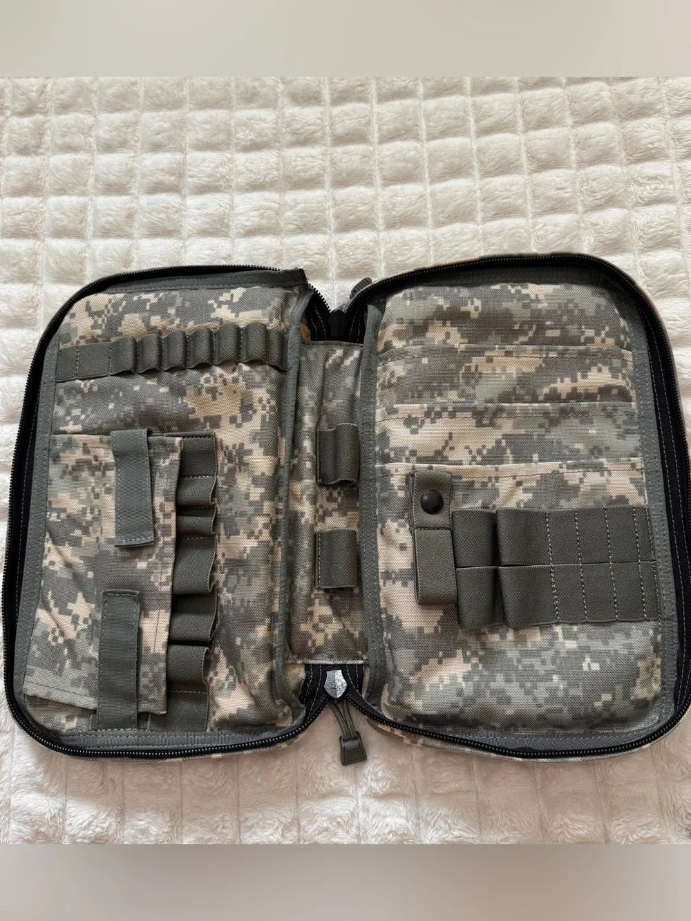 Blackhawk! STOMP Medical Pouch Accessory Case Tactical Digital Camo